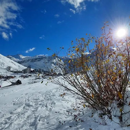 Ecrin Des Neiges - Val Claret-2 By Interhome *